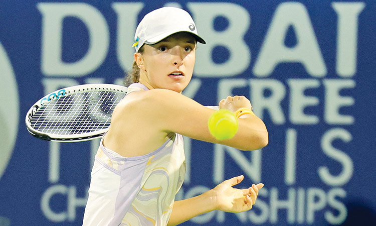 Iga Swiatek storms into Dubai Tennis Championships last-16