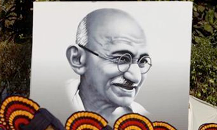 Mahatma-Gandhi-750