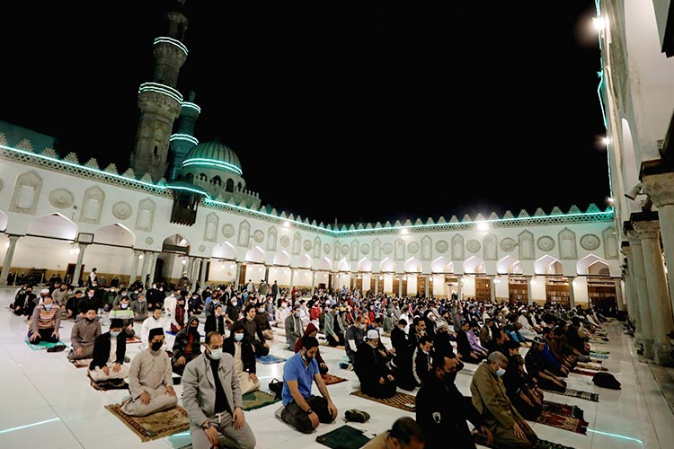 Egyptians celebrate Ramadan despite COVID worries GulfToday