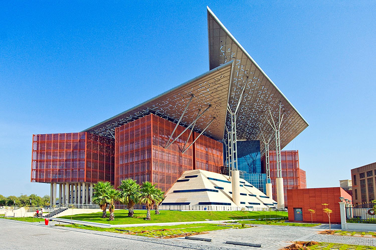 Abu-Dhabi-Court