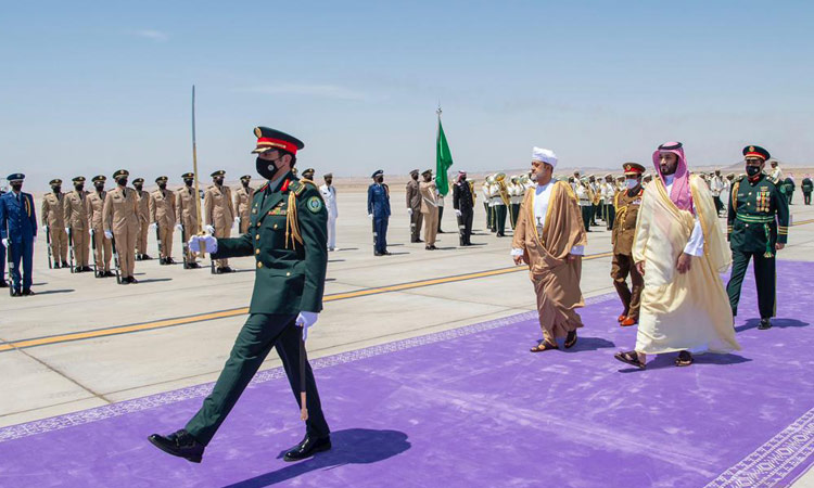 Video Oman S Sultan Haitham Arrives In Saudi Arabia On His First