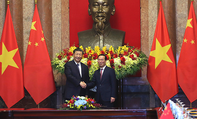 Xi-Vietnamese-visit-Dec13-main2-750