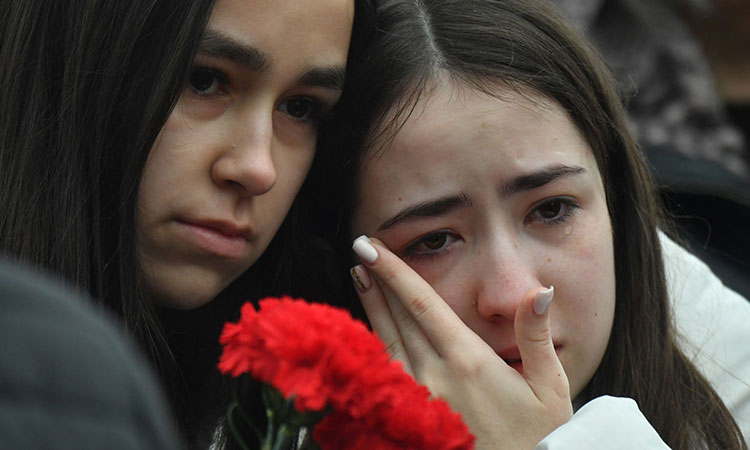Mourners-Moscowshooting