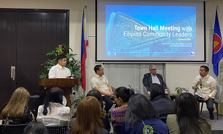 Filipinos-Town-Hall-Meeting-750