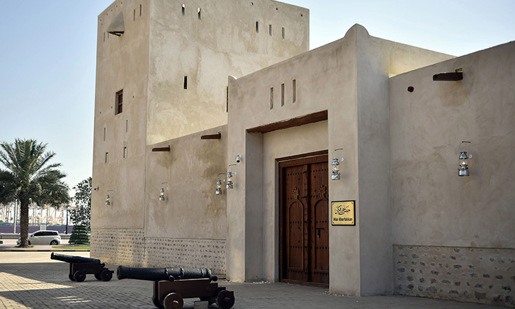 Sharjah-Museum-oldbuilding