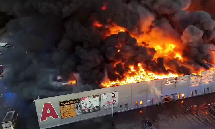Fire-shopping-centres-Warsaw-750