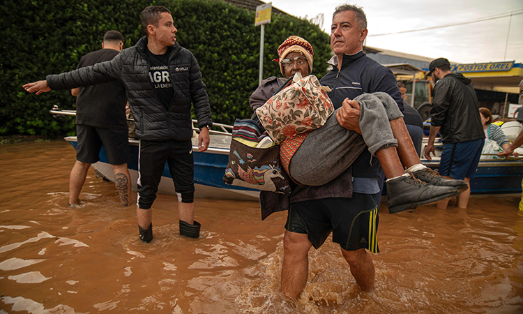 Brazil-floods-May5-main3-750