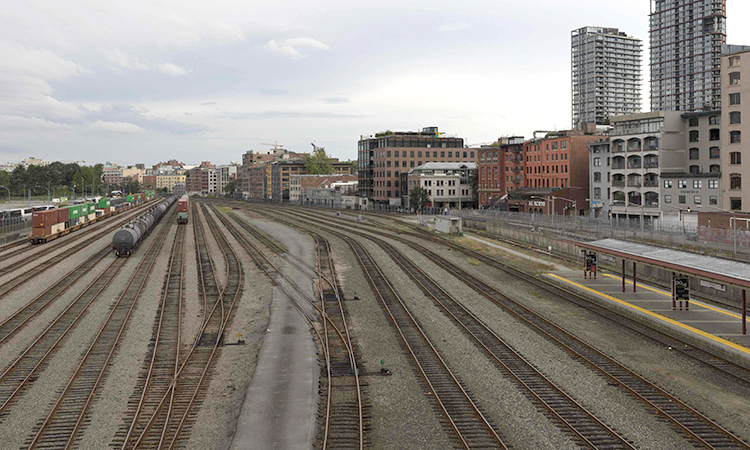 Canada-Rail-strike-Aug22-main2-750