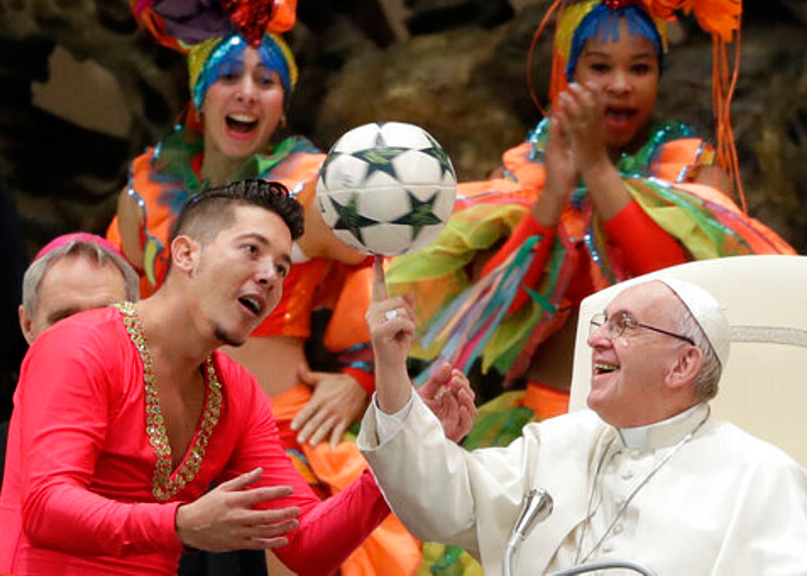 World leaders mourn Pope Francis