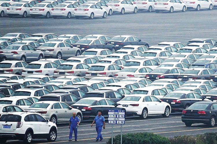 Pakistan’s new auto policy expects cheaper cars, increased production