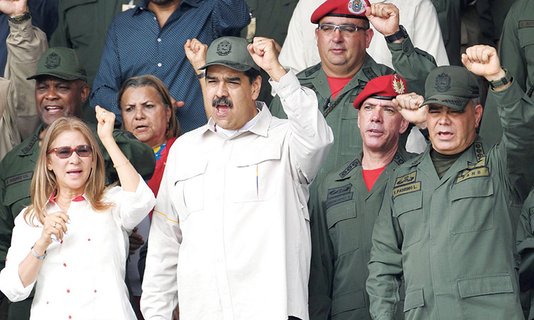 Maduro orders militia  expansion by a million