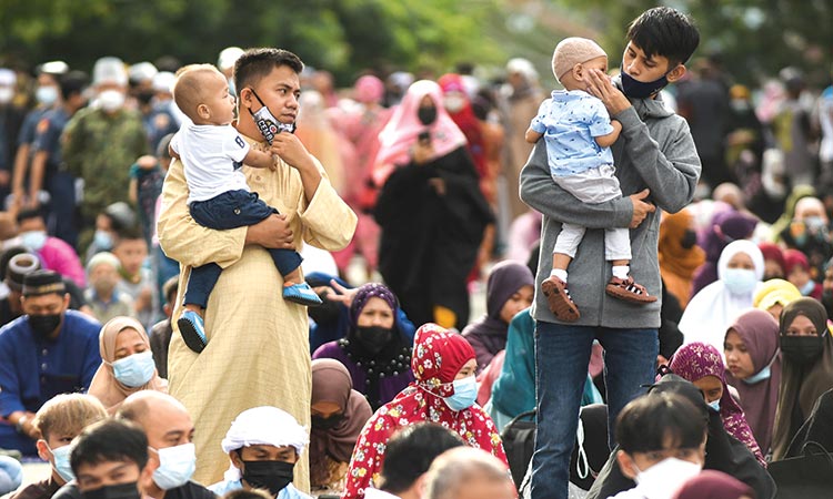 Duterte greets Filipino Muslims on Eid