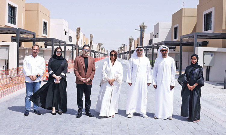 Work on Sharjah Sustainable City, Al Hira beach projects reviewed