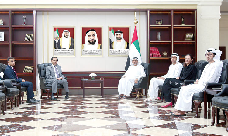 UAE and India discuss ways to enhance bilateral non-oil trade