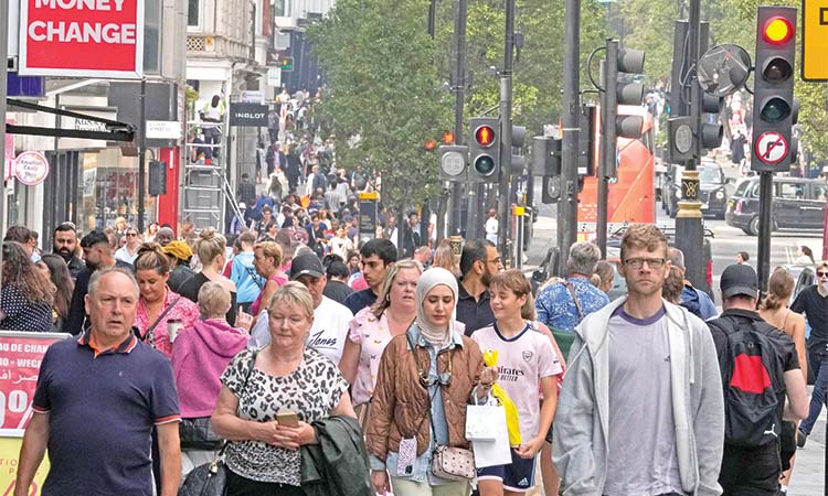 UK retail sales rise unexpectedly in July on online shopping deals