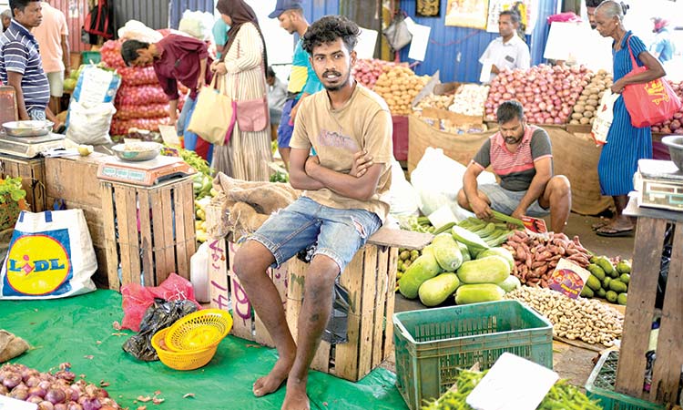 Sri Lanka cuts interest rates for the first time in three years