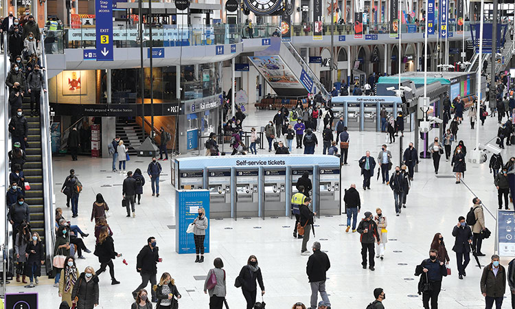 Bank of England says UK economy is coping with high interest rates