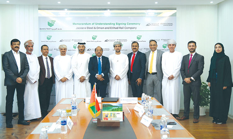 Oman and Etihad Rail Company, Al Jazeera Steel Products ink MoU