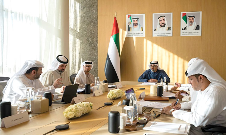 Abu Dhabi CP chairs Advanced Technology Research Council board meeting