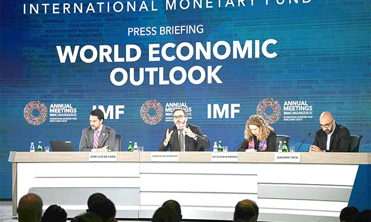 IMF predicts slightly slower global growth in 2024 and 2025