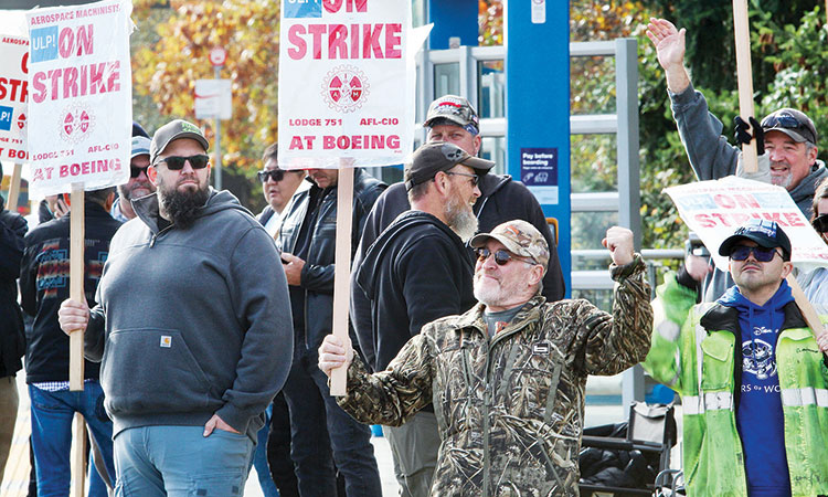 Boeing posts $6 billion loss in Q3  ahead of vote by union workers