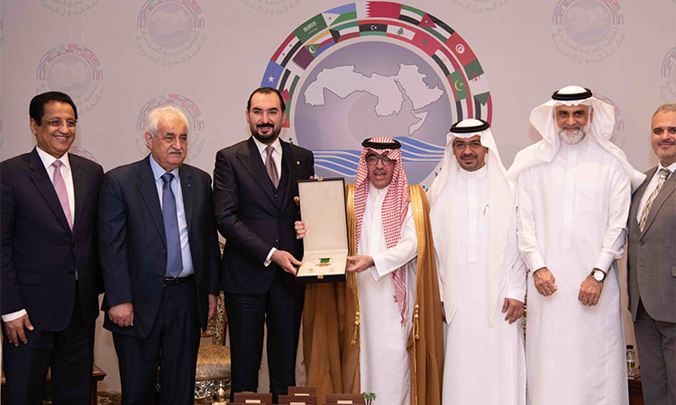 Arab Tourism Organization honours IDB’s chairman for supporting Arab economy