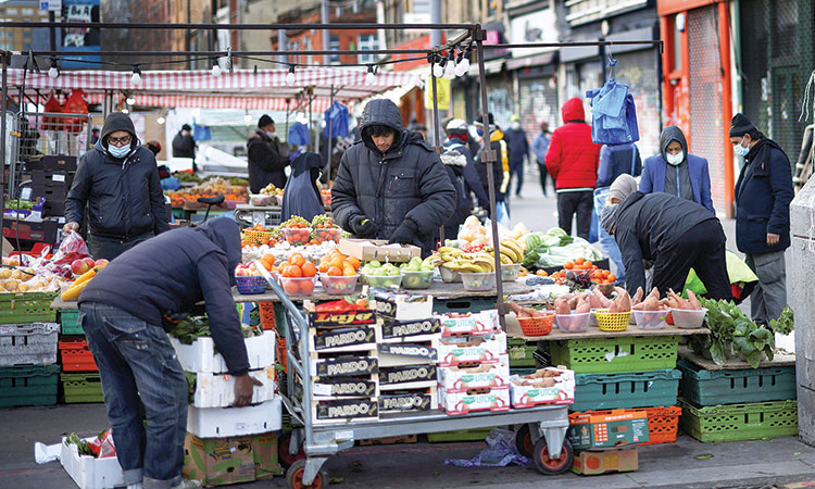 Easing UK inflation keeps BoE on  track for rate cuts later in 2024