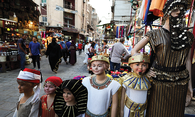 Egypt CB raises interest rates by  600 basis points, pound tumbles