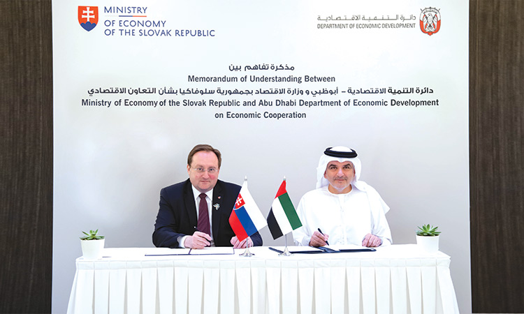 Abu Dhabi, Slovakia sign MoU to strengthen economic cooperation