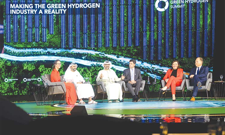 Boris Johnson, Bertrand Piccard to attend Green Hydrogen Summit