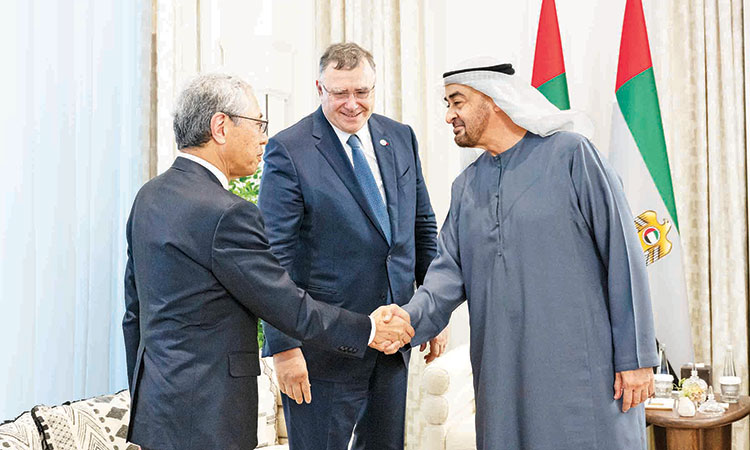 President hails UAE’s ongoing  steps on clean energy projects