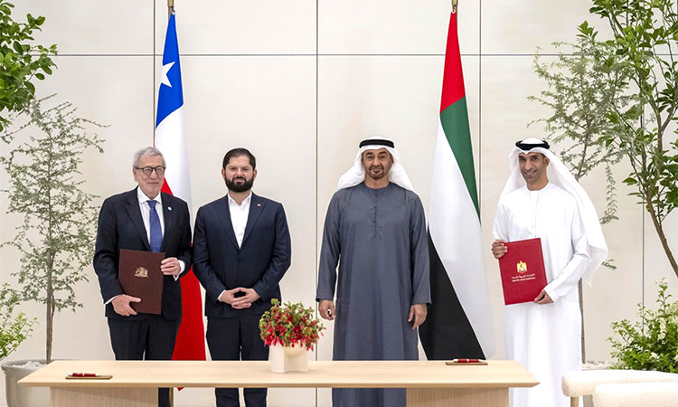 UAE, Chilean Presidents witness signing of economic partnership