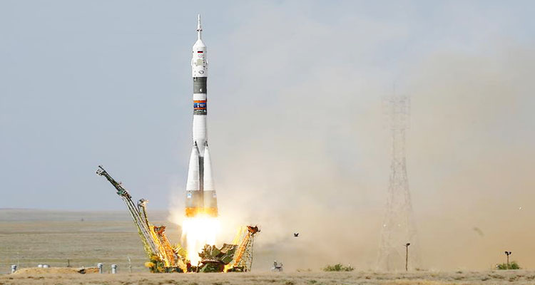 International Space Station crew relocates Soyuz capsule