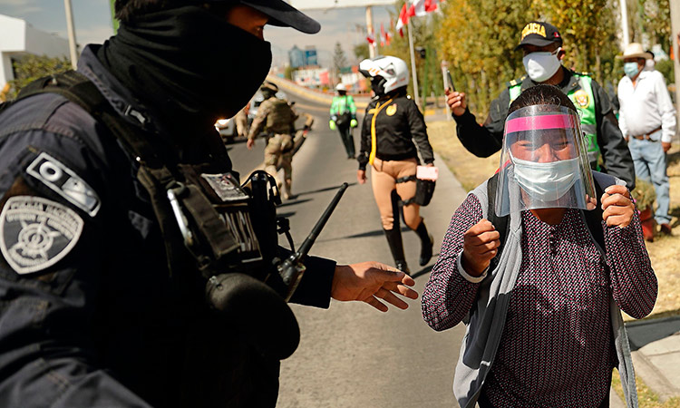 Sobbing woman begs Peru president to save husband, screams 'Mr. President, Don't go!'