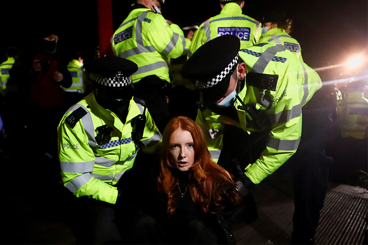 VIDEO: Police clash with women at Sarah Everard’s vigil 