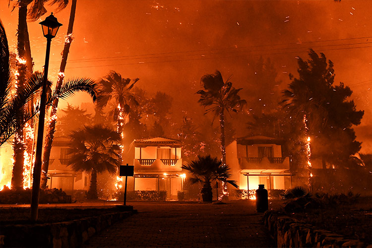 Greek villages evacuated as forest fire rages