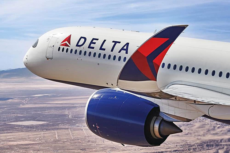 Passenger tries to breach cockpit of Delta flight to Nashville, forcing plane to make an emergency landing 