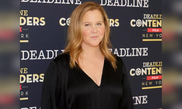 Oscars co-host Amy Schumer 'traumatized' by on-stage slap