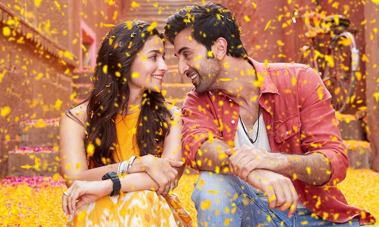 Alia Bhatt drops unseen pics with b’day boy Ranbir Kapoor