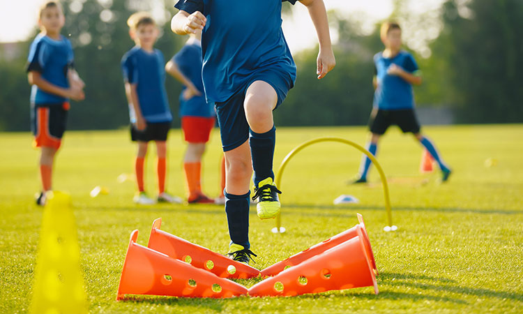 How young athletes can reduce their risk of injury