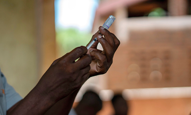 Malaria jab rollout in Cameroon a 'turning point'