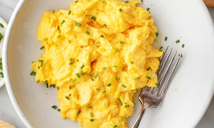 How to make perfect scrambled eggs