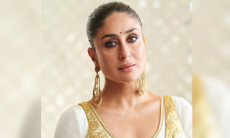 Kareena sets Insta on fire in an Anarkali suit, fans call her 'original Mastani'