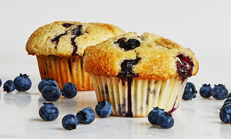 White chocolate and blueberry muffins