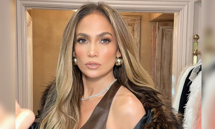 JLo throws lavish 'Bridgerton'-themed birthday party