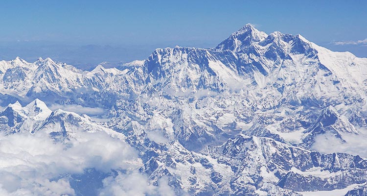 US climber dies on Everest: Expedition organiser