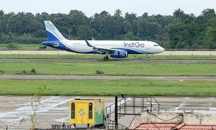 Doctor passengers save infant suffering from severe breathing problems on IndiGo flight