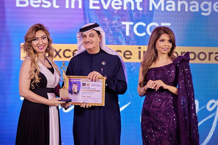 Hard work pays off as Hania gets BeingShe award for Corporate Excellence