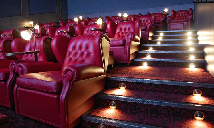 UK heatwave: Cinema chain offers free entry to red-haired people