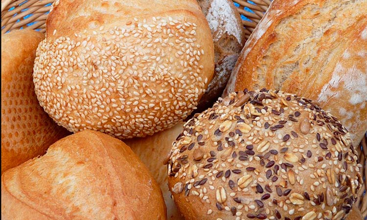 Dutch bakers recycle stale bread, make it fresh and tasty